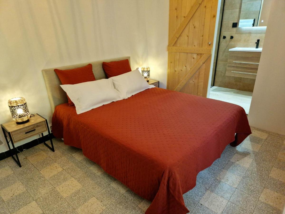 Bed and Breakfast Lou Mouli Di Baou Labeaume Exteriér fotografie